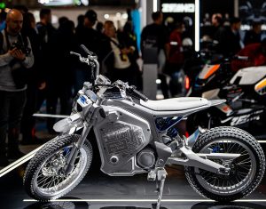 ZEEHO מדליקה את מילאנו C!TY MOON EICMA 2024